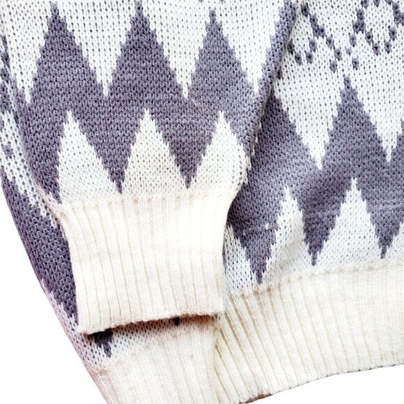 VINTAGE Weekend Aztec White Fleece Retro Coastal Sweater. Size Large - Picture 3 of 7